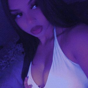 Meet your Posher, Abigail